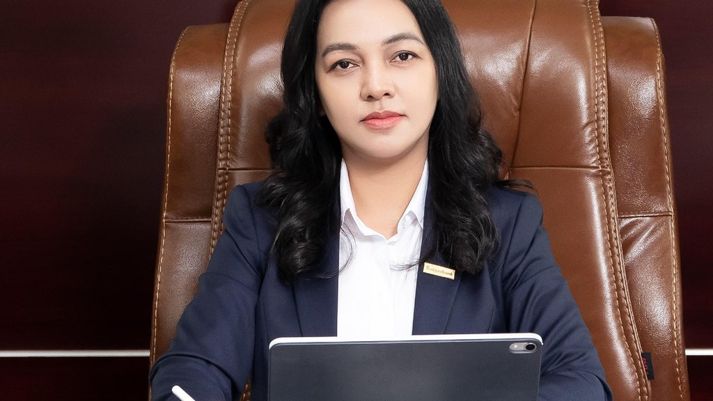 Bà Nguyễn Đức Thạch Diễm - Phó Chủ tịch thường trực HĐQT kiêm Tổng giám đốc Sacombank