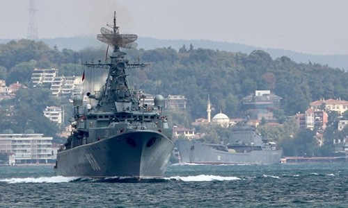 25 tàu chiến Nga tập trận ngoài khơi Syria để răn đe Mỹ
