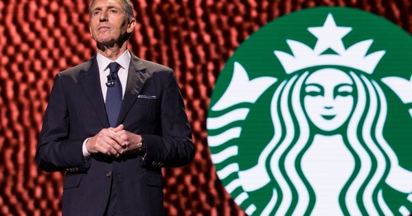 Cựu CEO Starbucks: “Không chỉ khách hàng, nhân viên cũng ...