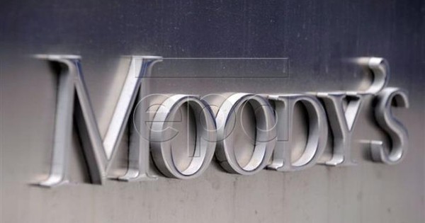 thumbnail - Moody's hạ triển vọng nợ công của Anh xuống “tiêu cực”