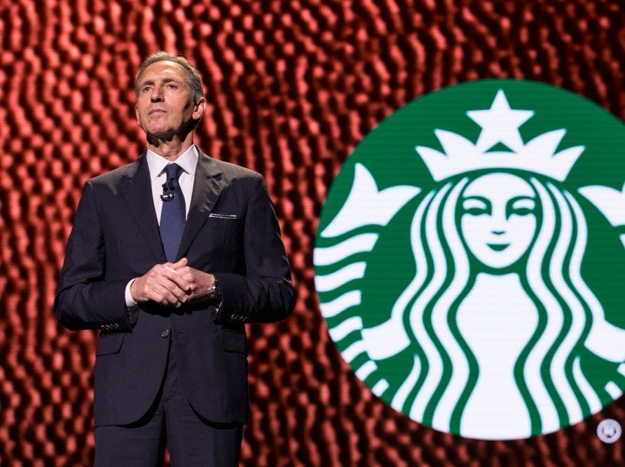 Howard Schultz, cựu CEO của Starbucks. Ảnh: Reuters.