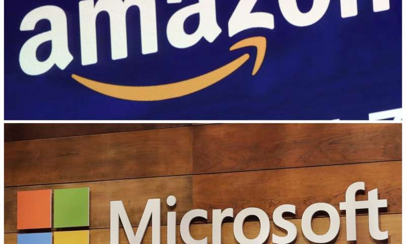 Amazon "tố" Lầu Năm góc thiên vị Microsoft. Ảnh: Tech Xplore