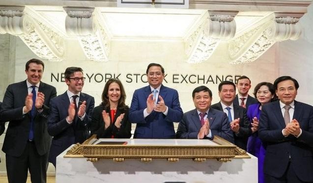NYSE cùng UBCK xây dựng cơ chế để các nhà đầu tư tham gia hai thị trường chứng khoán - Ảnh 1.