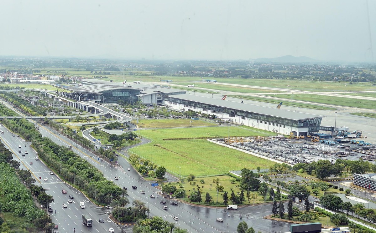 Sân bay Nội Bài có công suất khai thác 25 triệu khách một năm